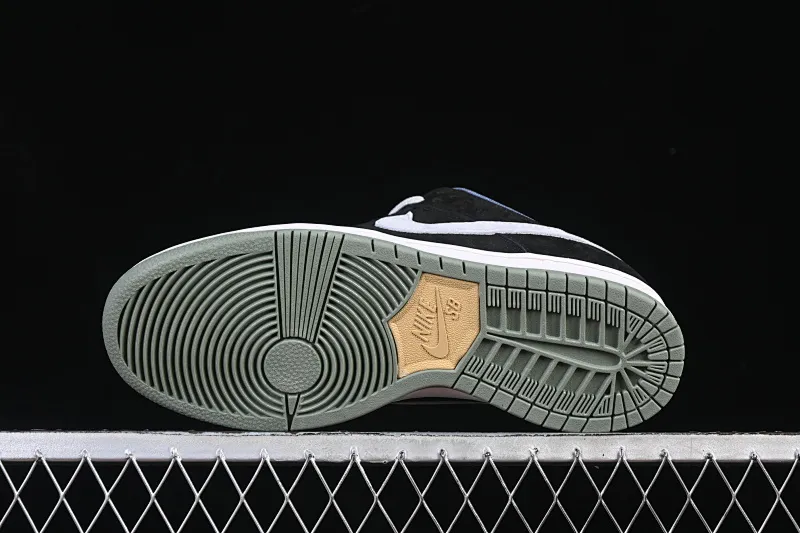 All Categories Nk SB Dunk Series Nk SB Dunk Low Low-top sneakers Nike SB Dunk Low Black and gray raw rubber SB low-top casual sneakers HF3063-002